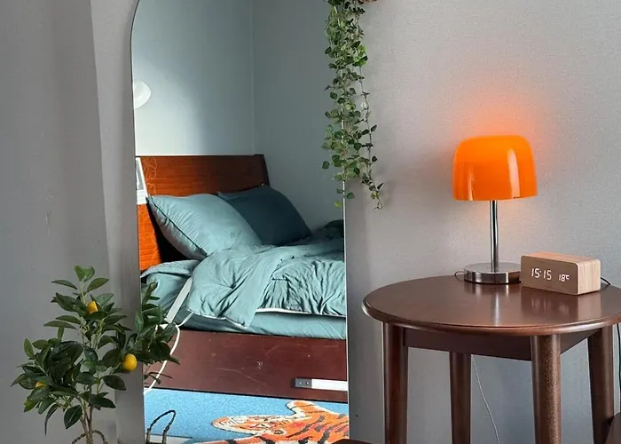 모먼트 망원 #cozy Near Mangwon Station *